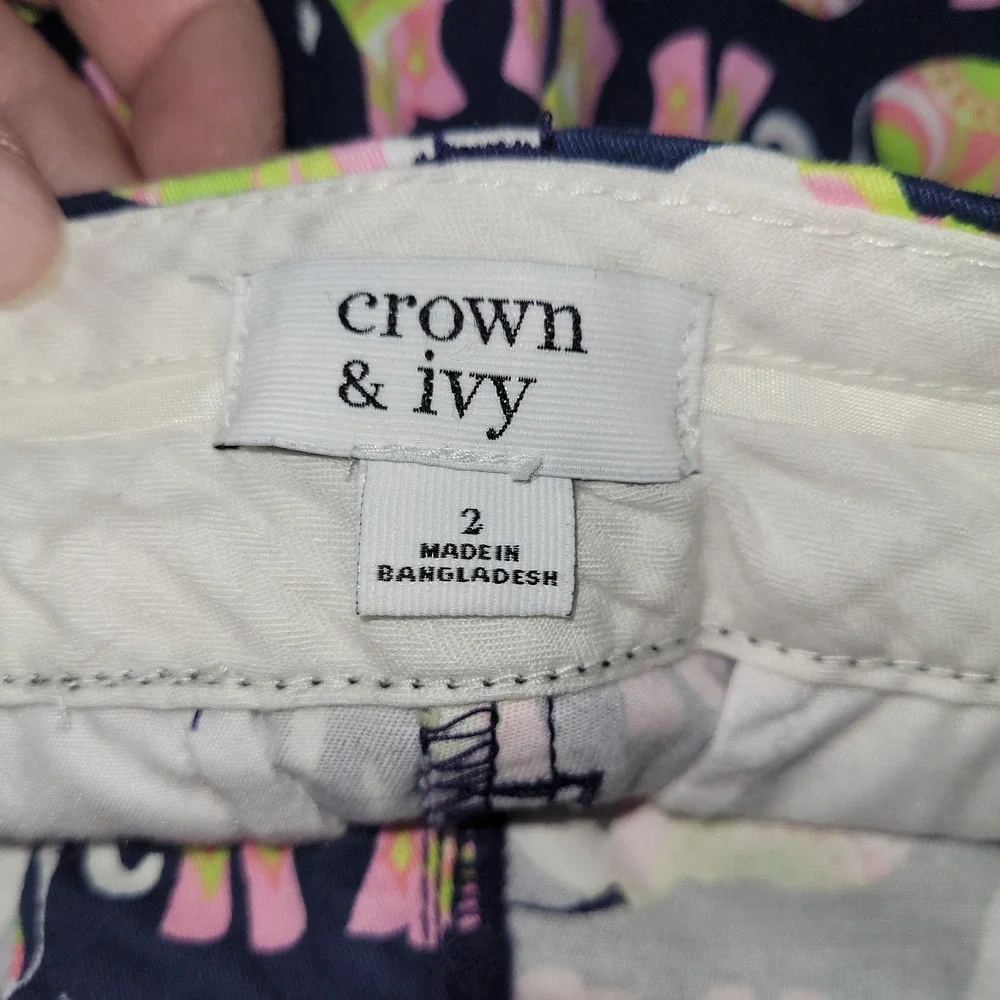 Crown & Ivy Shorts Womens 2 Navy Blue‎ Pink Green Elephant Print Cotton Spandex